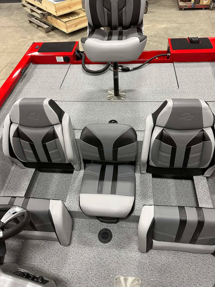 Gray and black marine boat seats