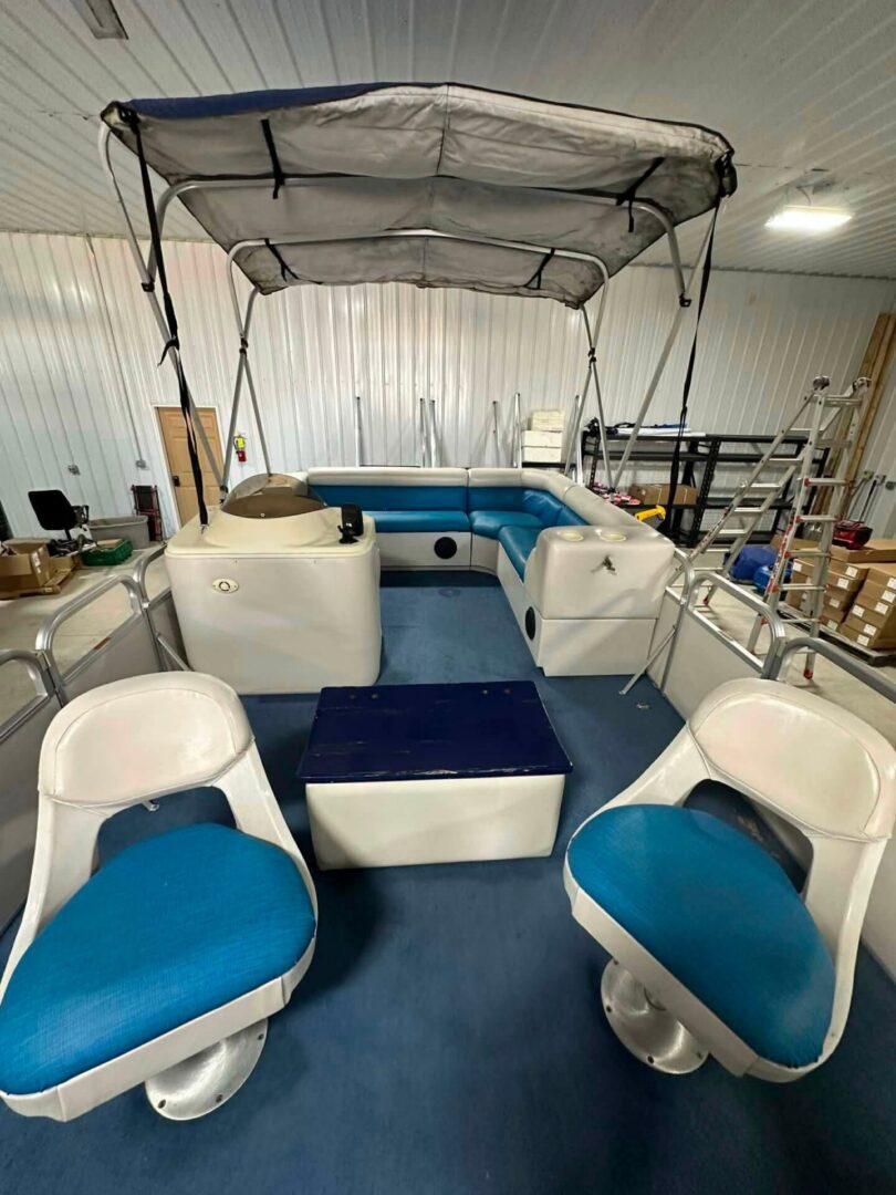 2003 Aurora Pontoon - Image 3